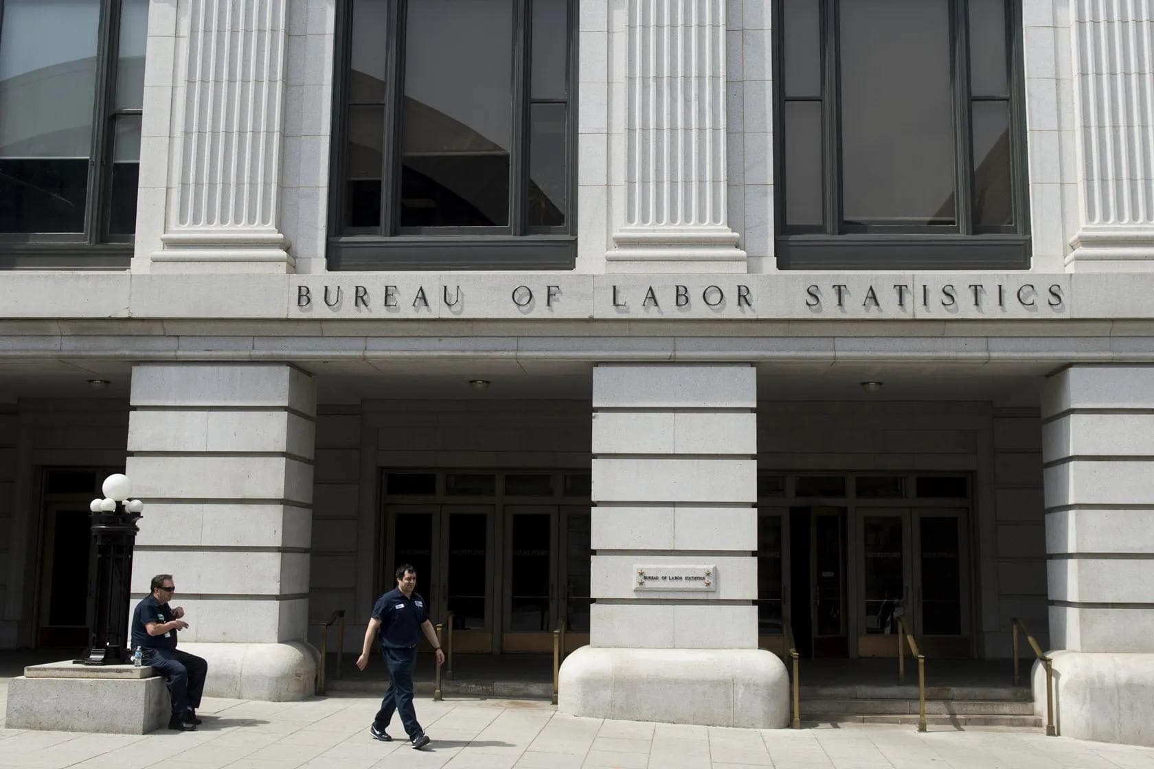 Fasaden til Bureau of Labor Statistics i Washington